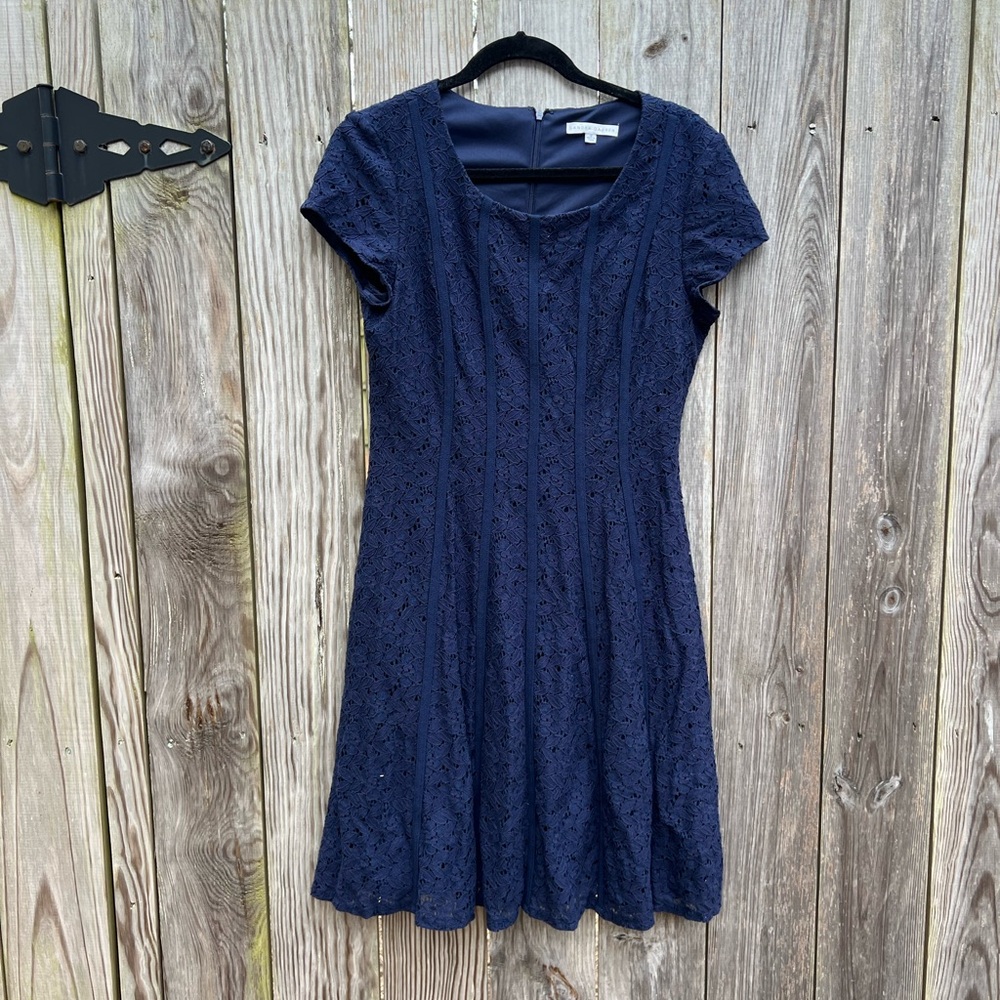 SANDRA DARREN Navy Blue Lace Round Neck Dress Women’s 12